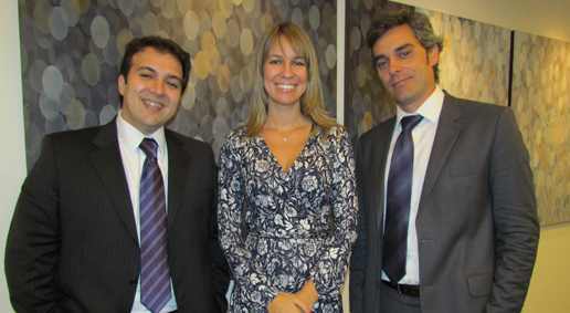 da esquerda para a direita: Fábio Ramos, Ivy Cassa e Tiago Cortez
