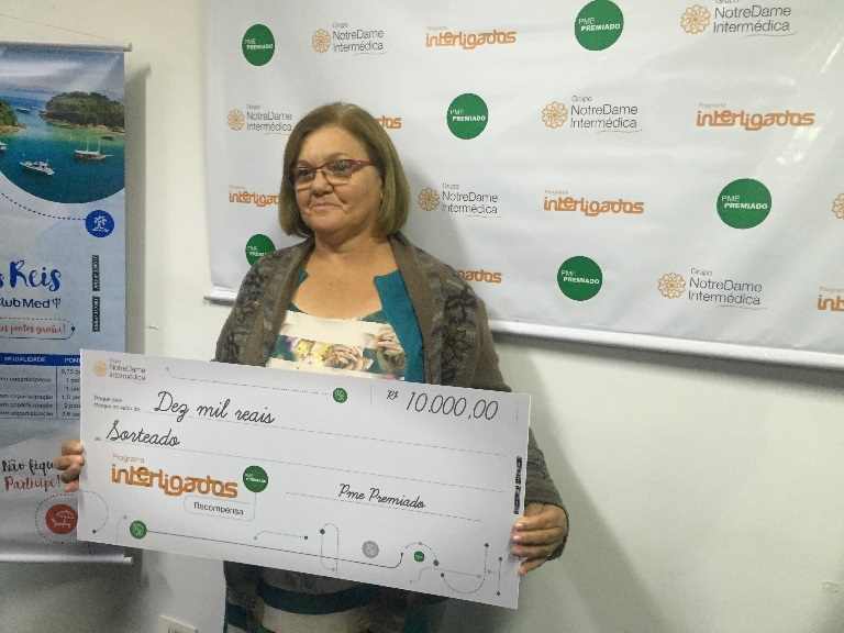 Corretora recebe R$10 mil em sorteio do PME Premiado