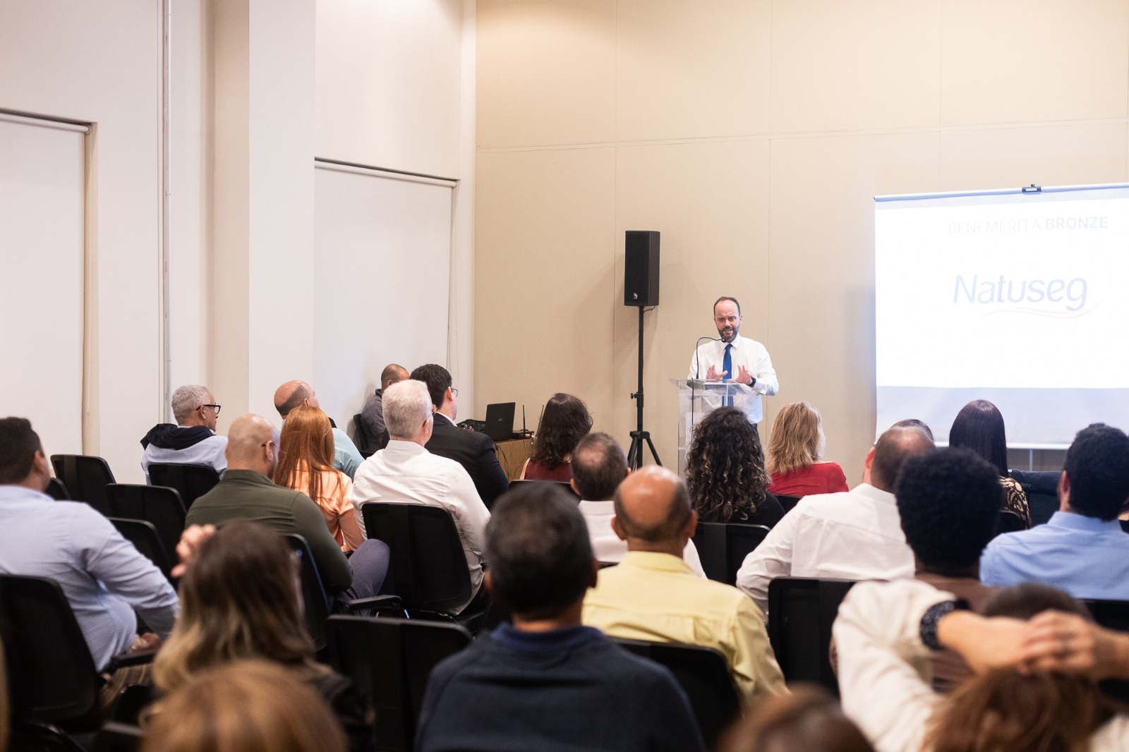 CSP Bahia realiza palestra sobre Marco Legal dos Seguros com jurista Pablo Stolze