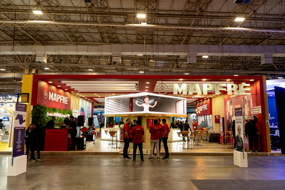MAPFRE leva novidades em transformação digital e relacionamento com corretores ao CONEC 2025