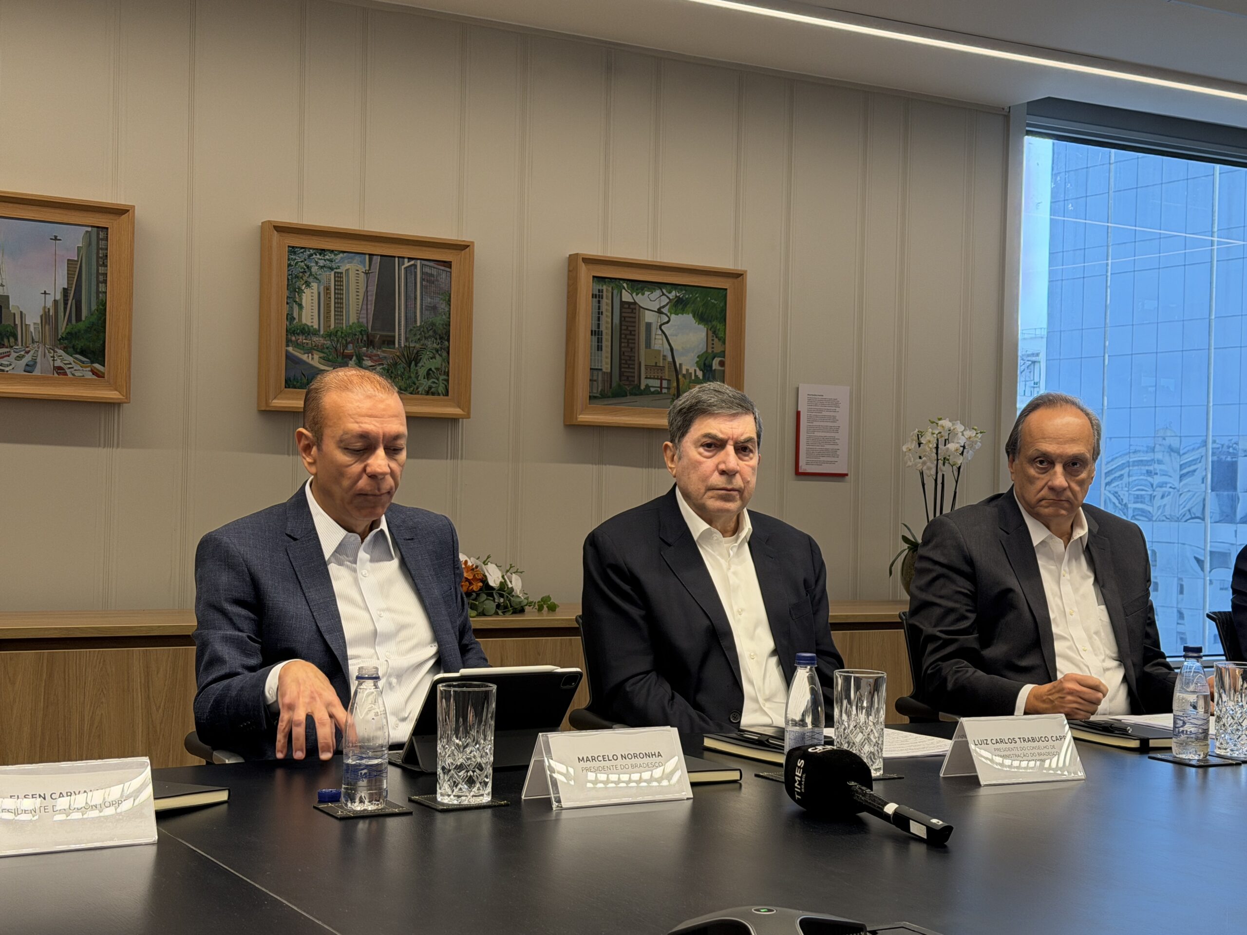 Marcelo Noronha, presidente do Bradesco, Luiz Carlos TRabucco, presidente do Conselho do Bradesco e Ivan Gontijo, presidente da Bradesco Seguros
