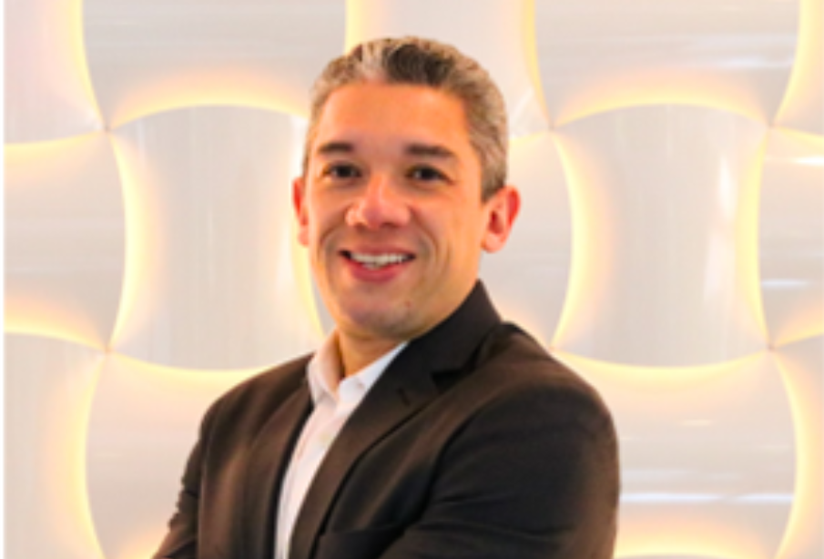 Alex Rocha, Seguros Unimed
