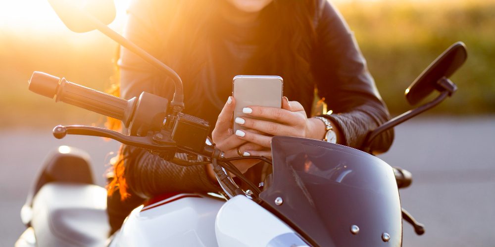 Cresce a busca por seguros de motocicletas no Brasil, aponta novo Mapa de Seguros