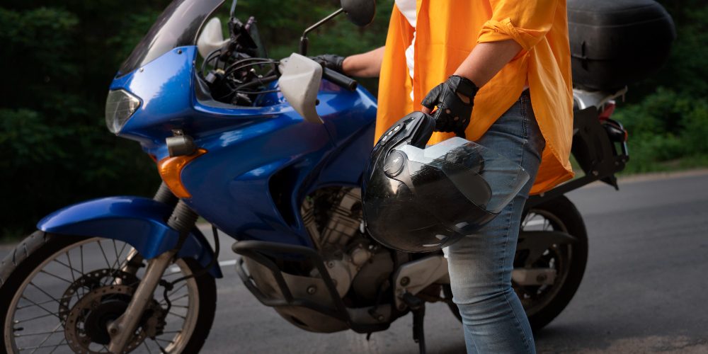 Azul Seguros estreia no mercado de motos com seguro acessível e pensado
