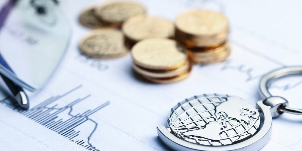 Análise Swiss Re - Perspectivas de Riscos Econômicos e Financeiros (Agosto 2025)