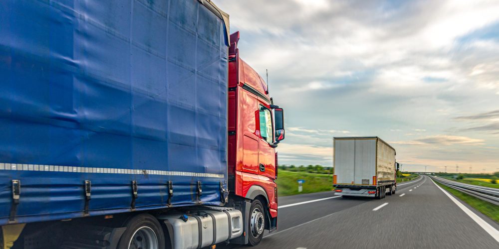 Transportadoras passam a ser fiscalizadas eletronicamente para manter o RNTRC ativo.