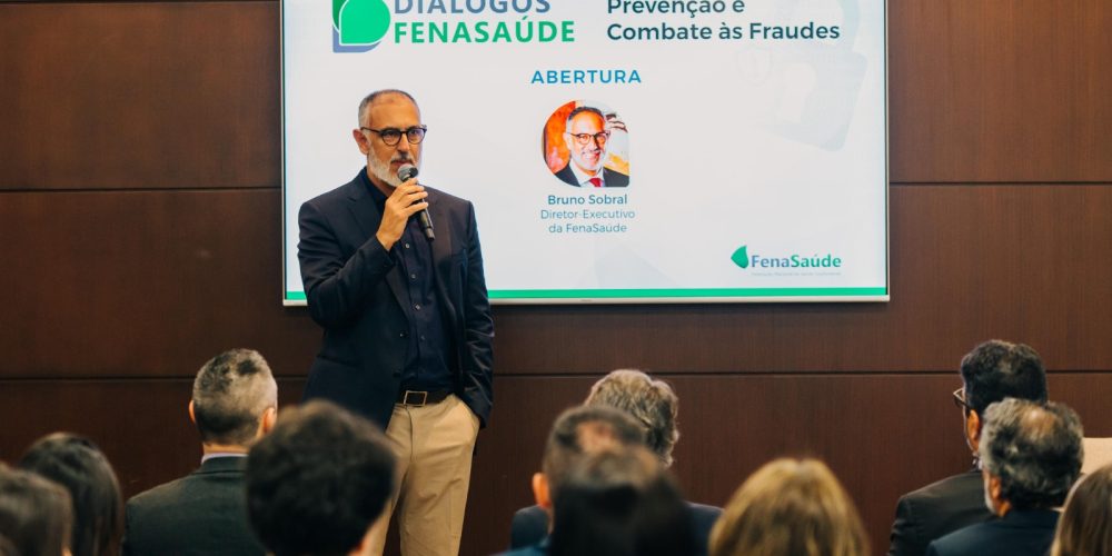 Bruno Sobral no Di_logos FenaSa_de