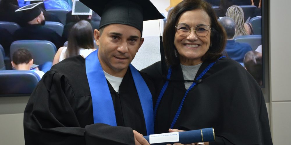Valeu muito a pena fazer a Graduação em Seguros