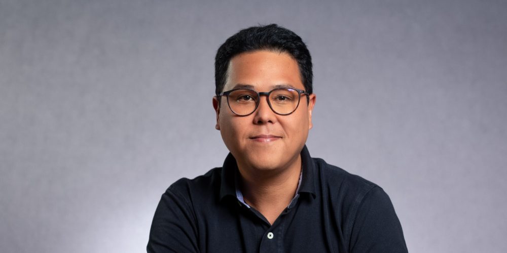 Diretor-de-Estrategia-de-Crescimento-e-Marketing-da-Tokio-Marine_Flavio-Otsuka-II-scaled-e1745418651140
