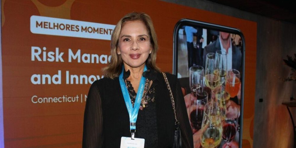 Gianna prestigia o evento da Escola “Conexão ENS”