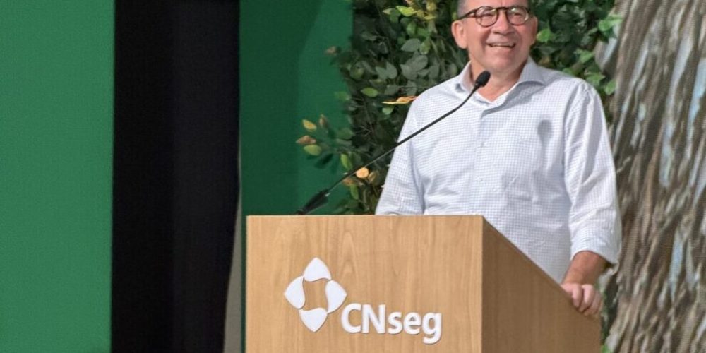 Dyogo Oliveira, da CNseg