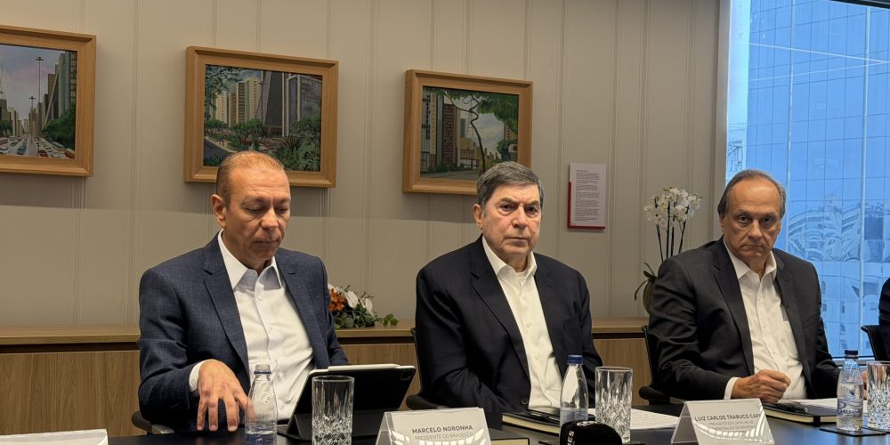 Marcelo Noronha, presidente do Bradesco, Luiz Carlos TRabucco, presidente do Conselho do Bradesco e Ivan Gontijo, presidente da Bradesco Seguros