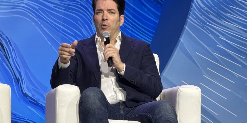 Jonathan Scott