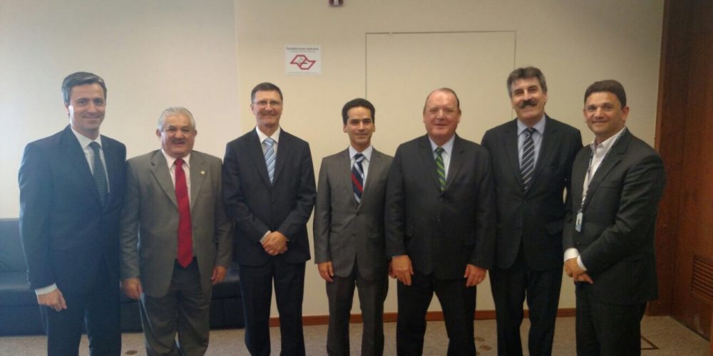 Presidentes dos Sincors visitam sede da Yasuda Marítima