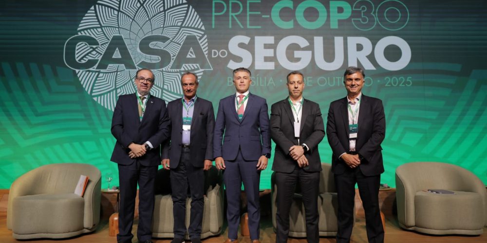 Roberto Muniz, Roberto Guimarães, Roque Melo, Flavio Papelbaum e Esteves Conalgo. CRÉDITO: Leandro Lacerda/CNseg