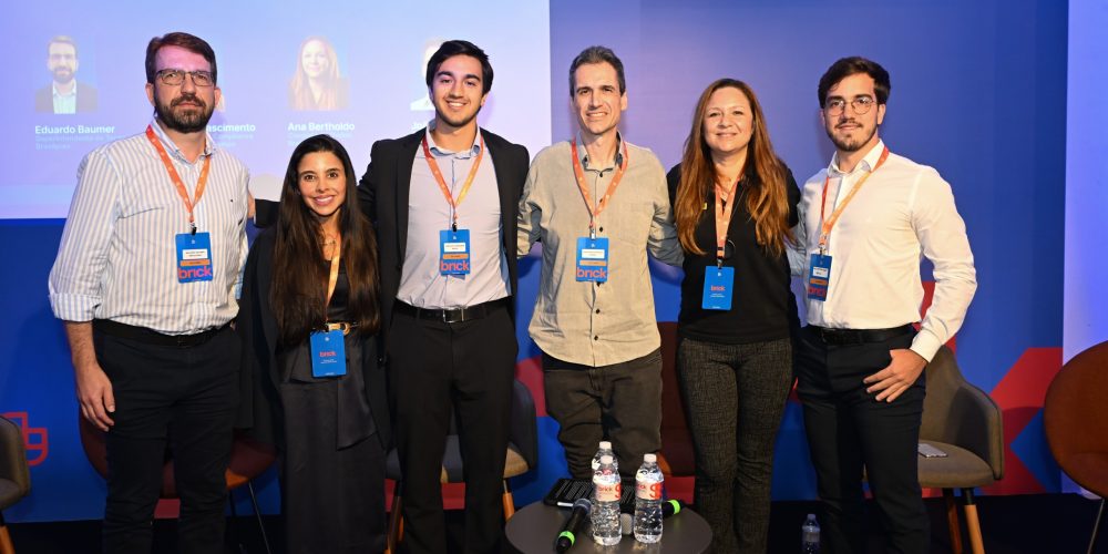 Brick Session – Da esquerda para a direita: Eduardo Baumer, Juliana Nascimento, Vinicius Schroeder, João Marcos Menezes, Ana Bertholdo e Guilherme Ninov