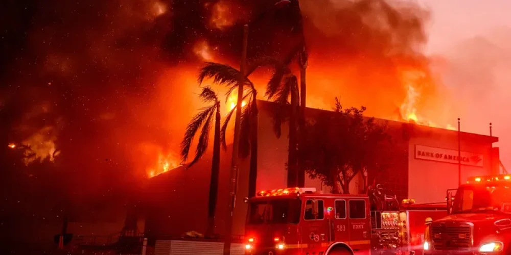 Megaincêndios em Los Angeles — Foto: Reprodução / redes sociais