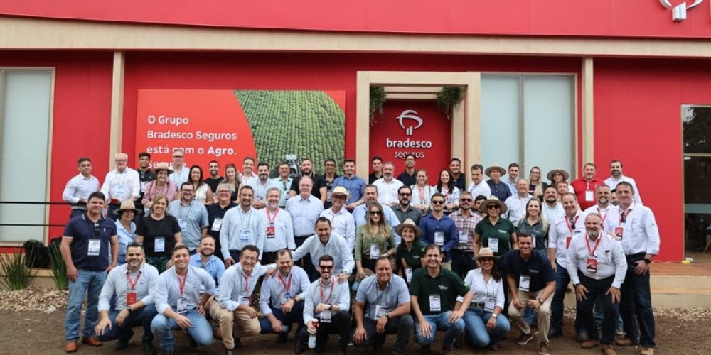 Executivos da Bradesco Seguros marcam presença na Agrishow 2026